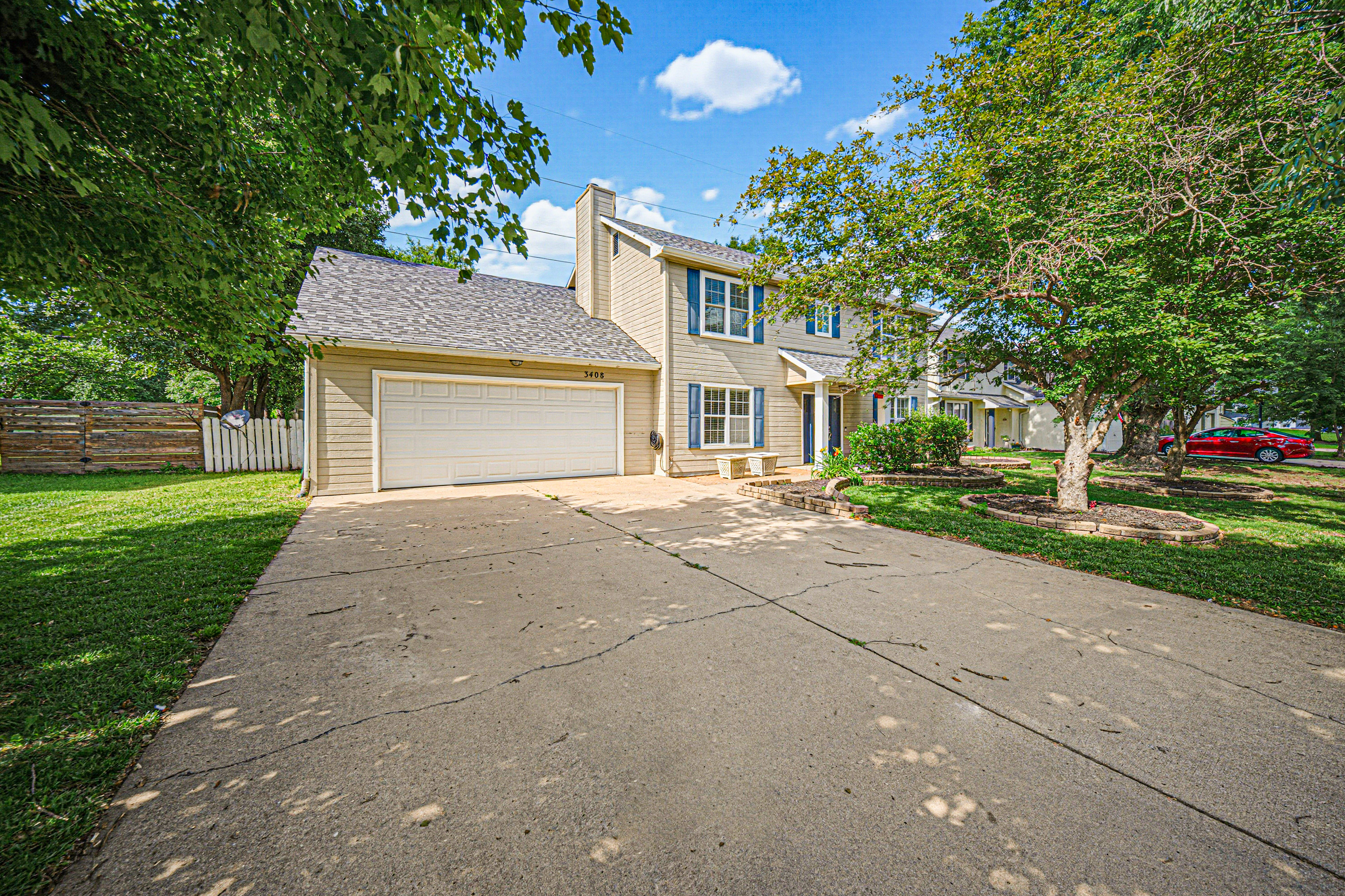 Real estate photography sample 6 — property exterior or interior by Skye RE Media